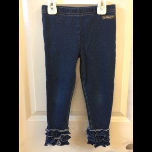 Little girls Matilda Jane